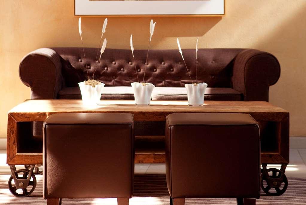 Vienna House By Wyndham Havelufer Potsdam Hotel Interior photo