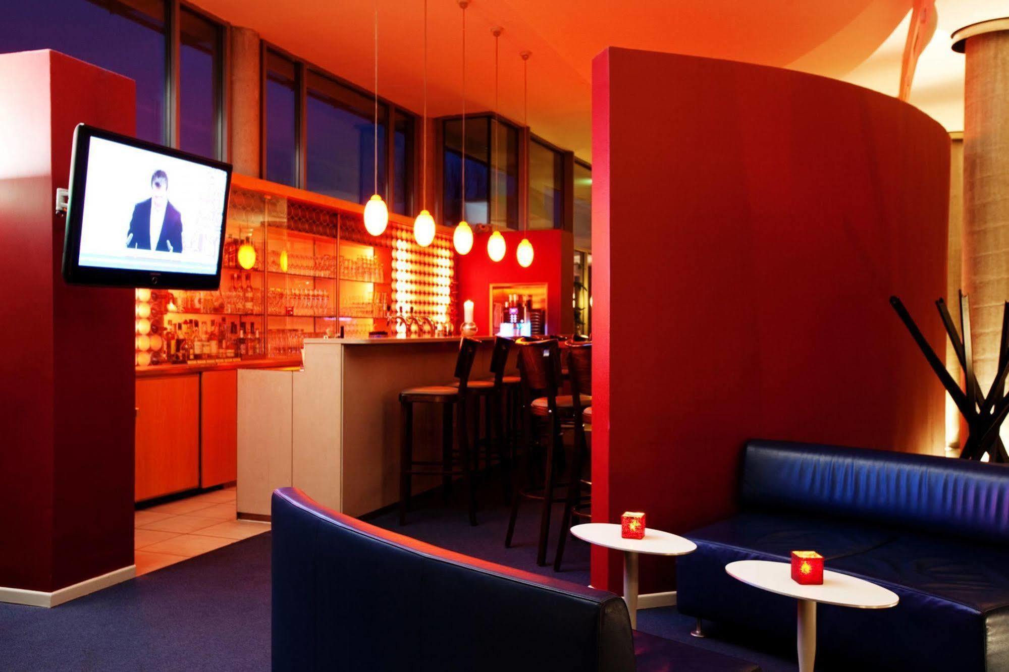 Vienna House By Wyndham Havelufer Potsdam Hotel Restaurant photo