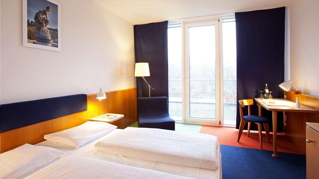 Vienna House By Wyndham Havelufer Potsdam Hotel Room photo